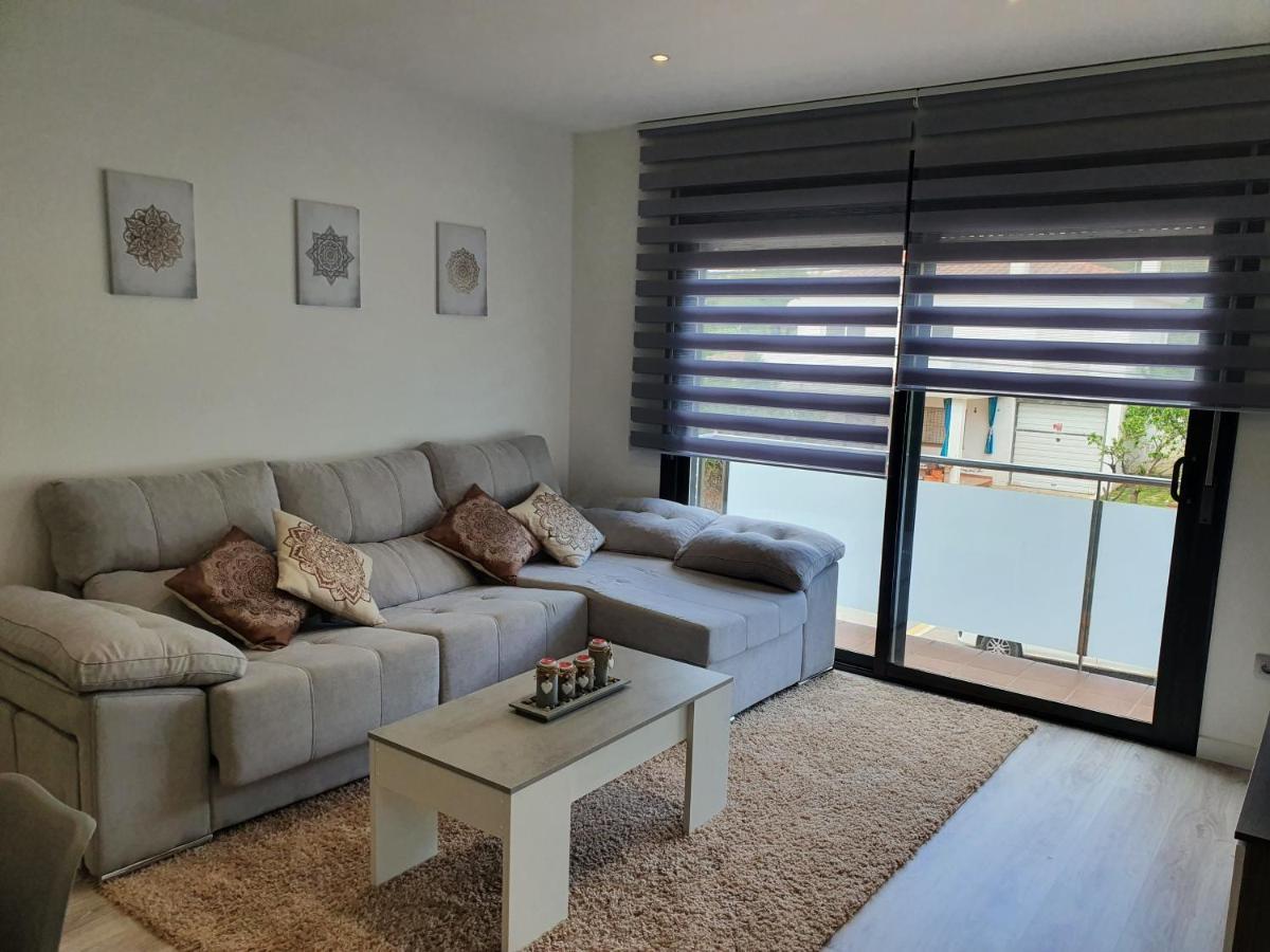 Moderno Duplex Comfort 罗萨斯 外观 照片